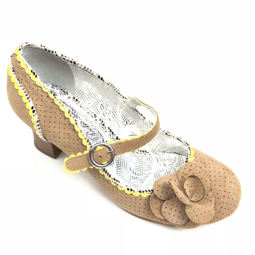 POETIC LICENCE shoes 7.5 brown yellow suede flower - Picture 1 of 8
